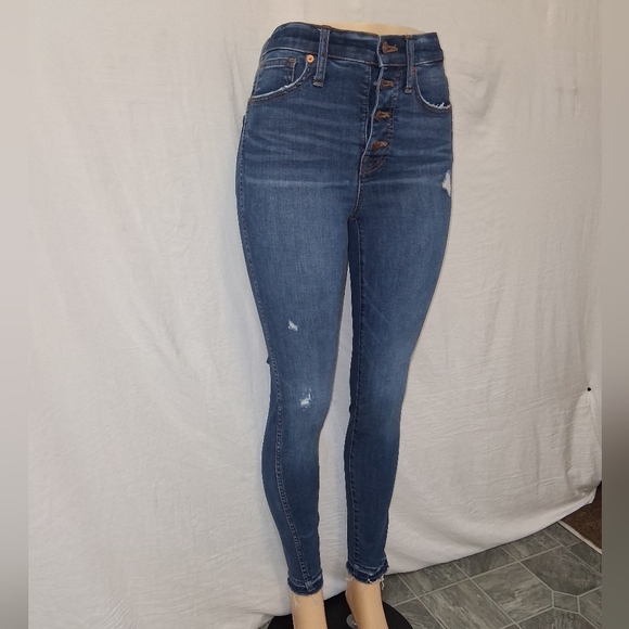Madewell High Rise Distressed Blue Jeans Size 25 - Picture 4 of 17